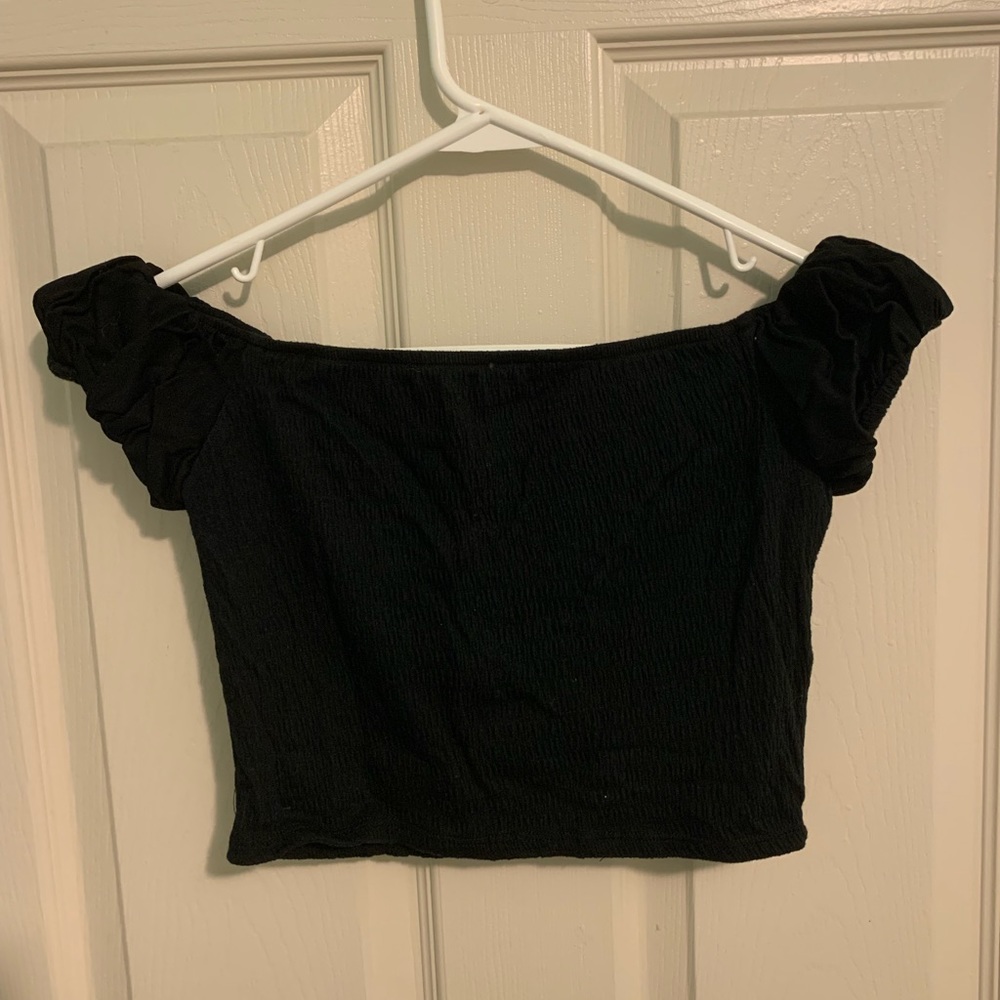 black off the shoulder crop top